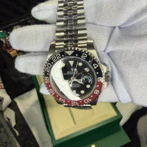 Reloj Profesional de Viaje – Línea Horizon GMT "Classic Coke Edition"
