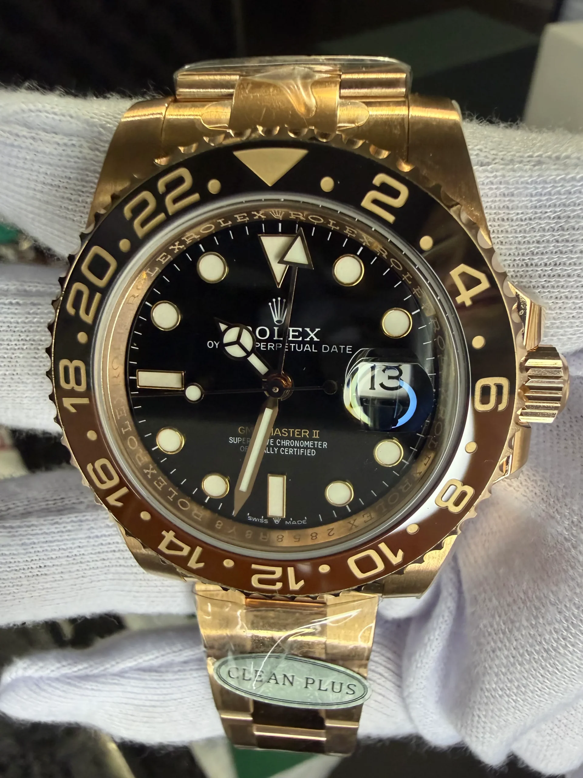 Reloj Profesional de Viaje – Línea Horizon GMT "Amber Gold"